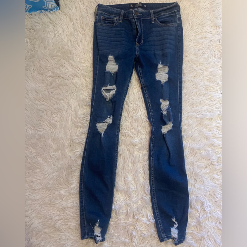 Hollister, dark wash skinny jeans size 7 regular